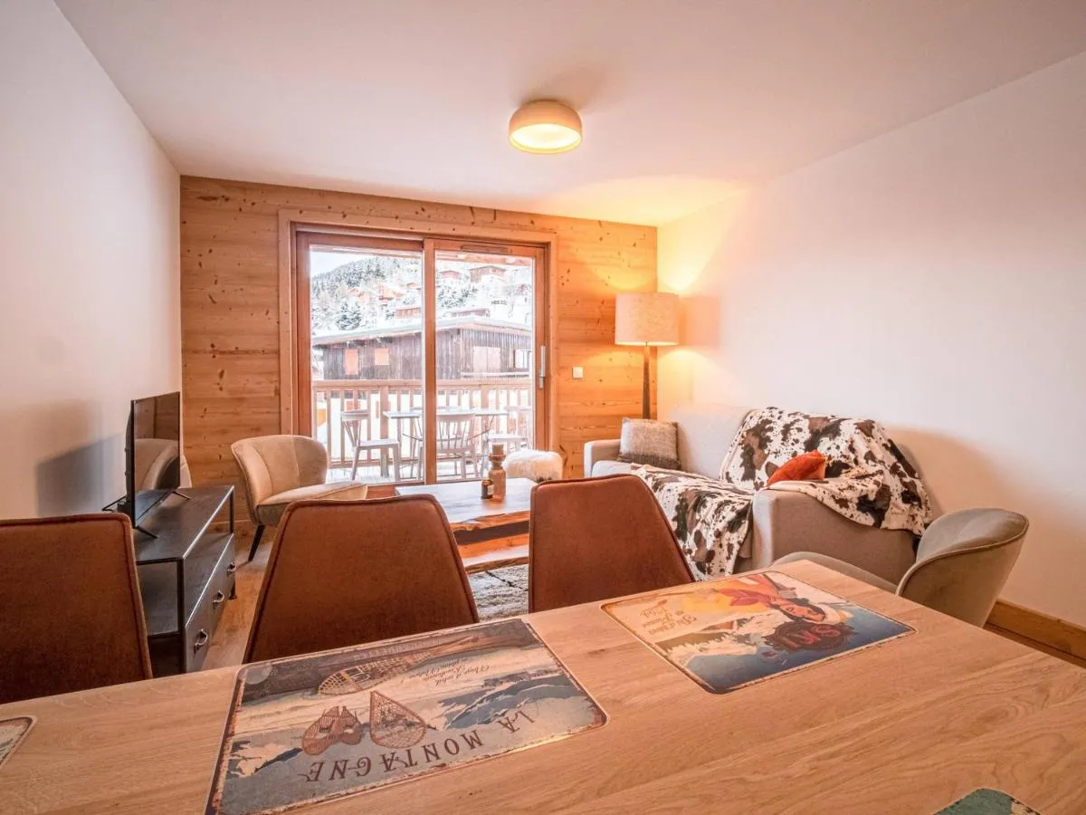 Image 3 of Appartement cosy 7 pers, 2 chambres, pied de pistes avec parking et WiFi – FR-1-356-517