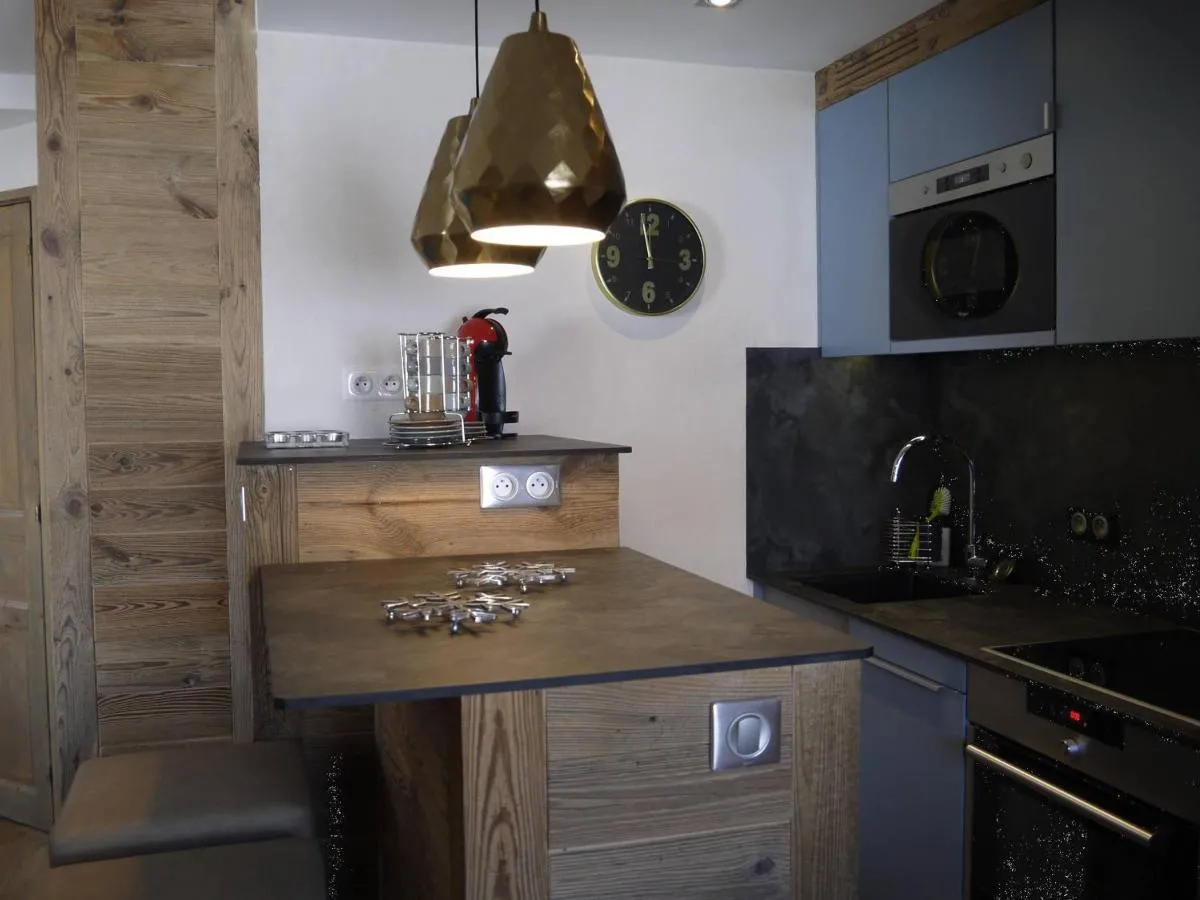 Image 5 of Appartement cosy à Méribel, 2 chambres, proche pistes ski – FR-1-355-127