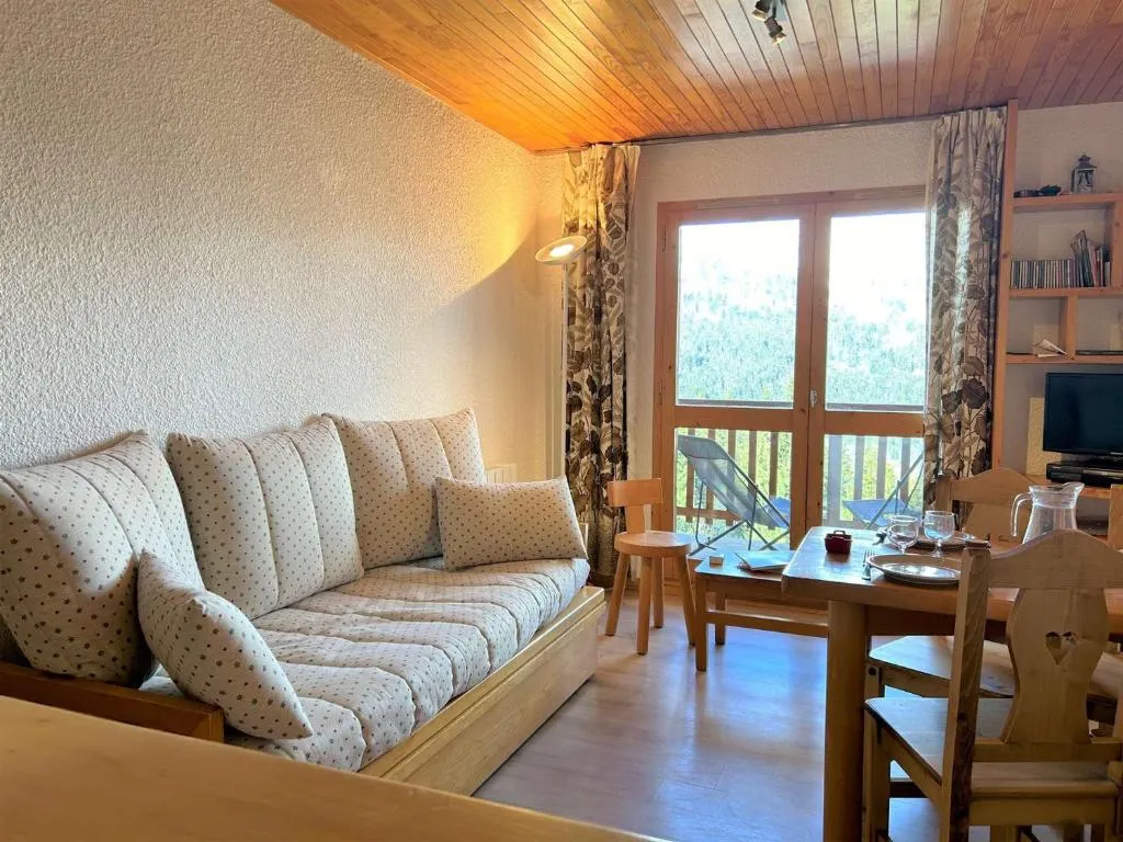 Image of Appartement cosy à Méribel – 2 pièces, 5 pers, proche pistes et navette, balcon, animaux acceptés – FR-1-180-313