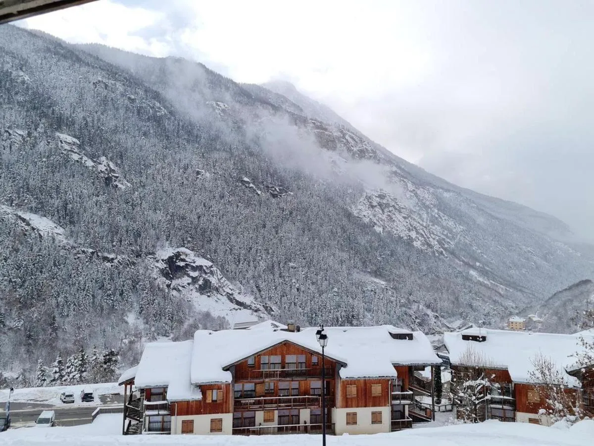 Image 1 of Appartement cosy a Orelle avec piscine et balcon 26 m²