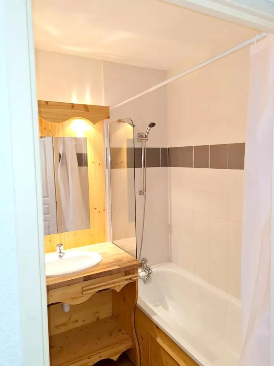 Image 6 of Appartement cosy a Orelle avec piscine et balcon 26 m²