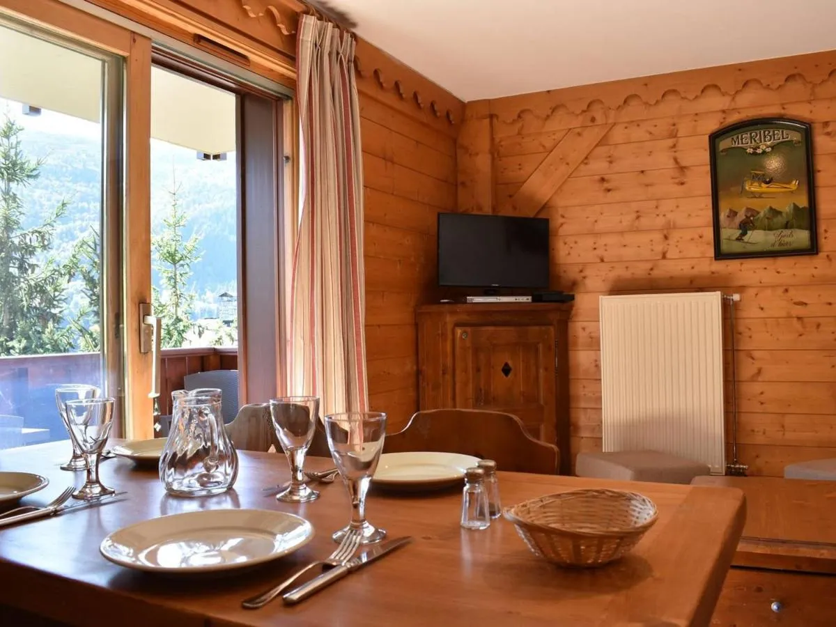 Image 4 of Appartement cosy avec piscine, 3 pièces pour 6 personnes à Méribel Village, proche des pistes – FR-1-180-201