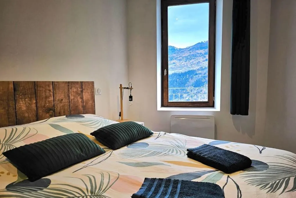 Image of Appartement de 80m² plein sud entièrement rénové
