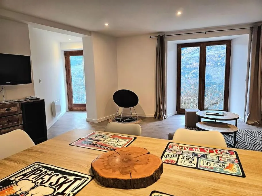 Image 6 of Appartement de 80m² plein sud entièrement rénové