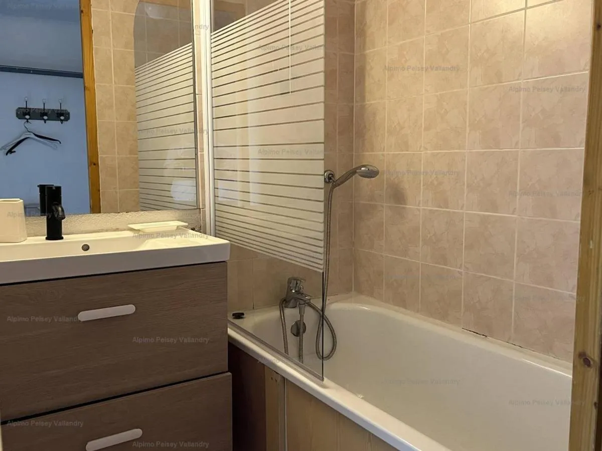 Image 5 of Appartement duplex 45m², 3 pièces, 8 pers, balcon, près des pistes, animaux admis – FR-1-757-117
