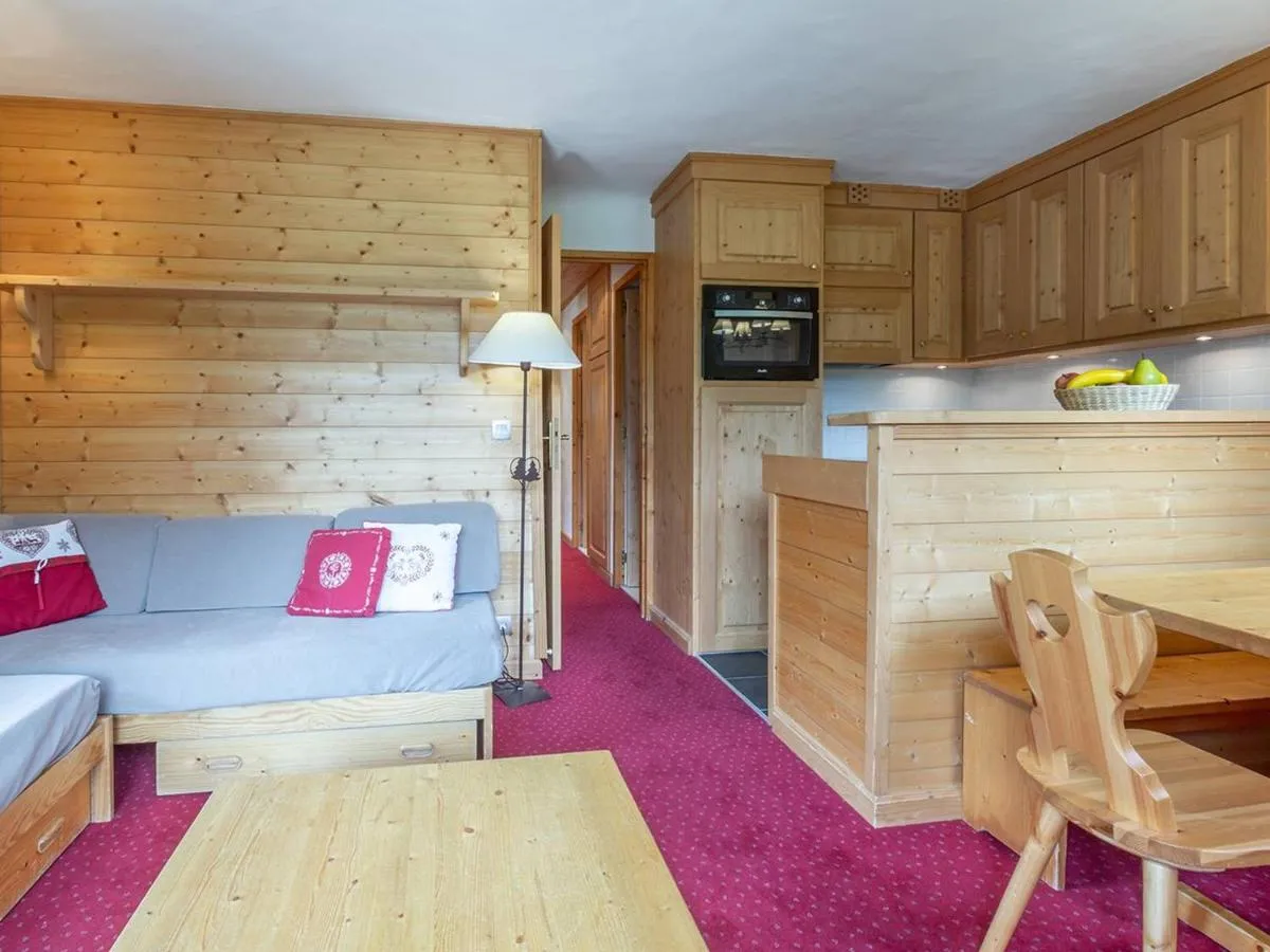 Image 2 of Appartement familial 2 chambres Méribel – proche pistes – FR-1-355-10