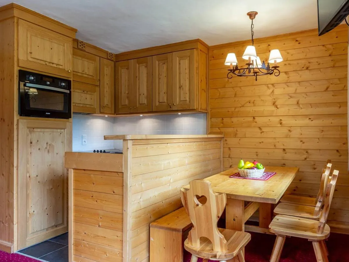 Image 3 of Appartement familial 2 chambres Méribel – proche pistes – FR-1-355-10