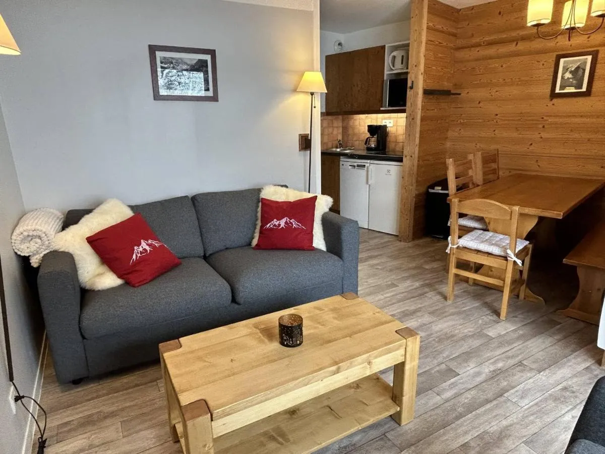 Image 1 of Appartement familial 5 pers à Méribel, proche pistes – FR-1-355-239