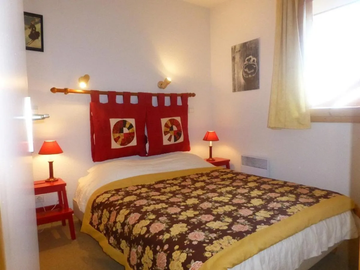 Image 3 of Appartement lumineux avec balcon, 2 chambres, proche des pistes – FR-1-757-112