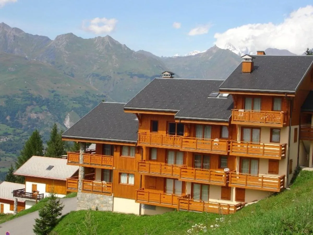 Image 5 of Appartement lumineux avec balcon, 2 chambres, proche des pistes – FR-1-757-112