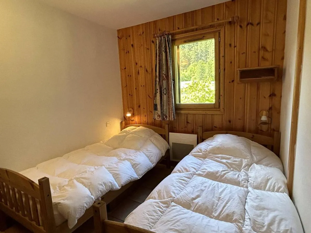 Image 6 of Appartement moderne 4 pers. à Méribel avec cuisine équipée, TV et balcon – FR-1-355-264