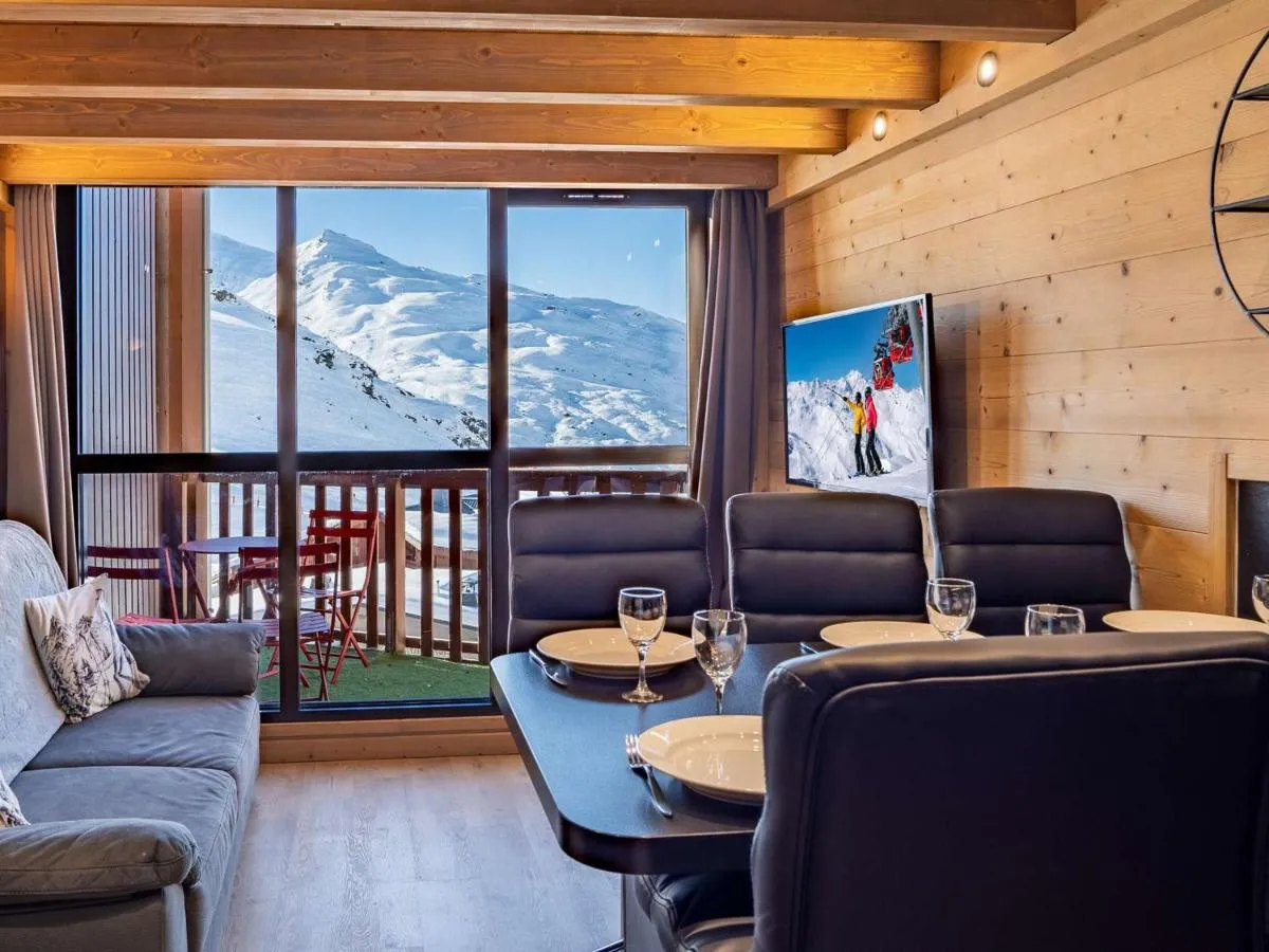 Image 1 of Appartement montagne rénové, 6 pers, proche pistes et commodités – FR-1-637-59