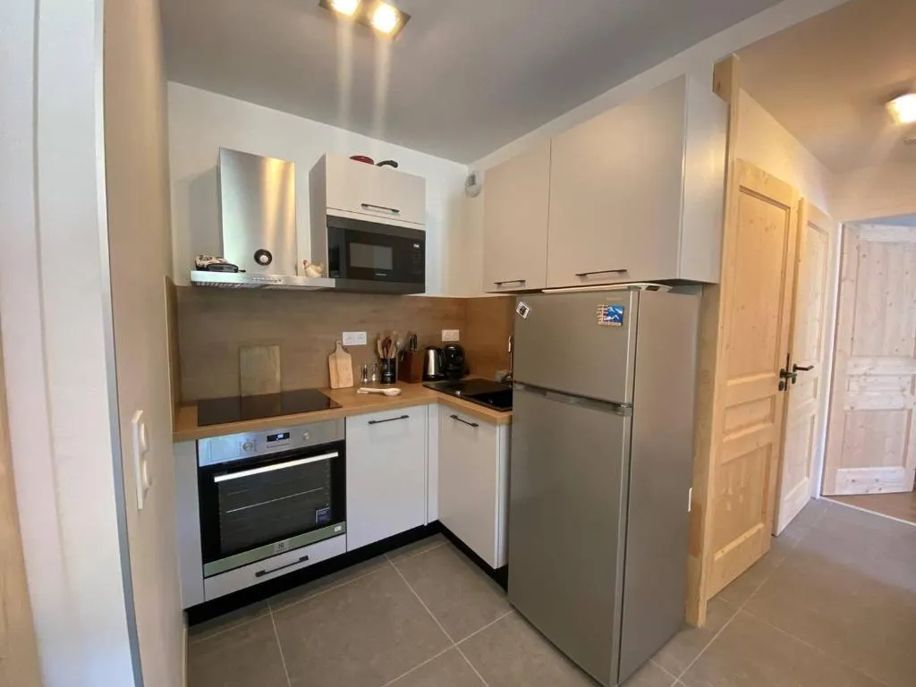 Image of Appartement neuf 2 chambres, parking inclus, proche bus gratuit – FR-1-356-531