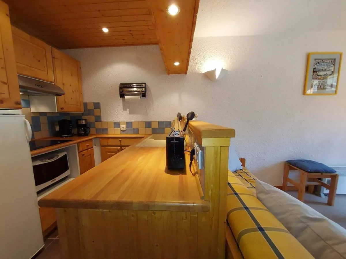Image 4 of Appartement skis aux pieds, 2 pièces, proche pistes et commerces – FR-1-356-527