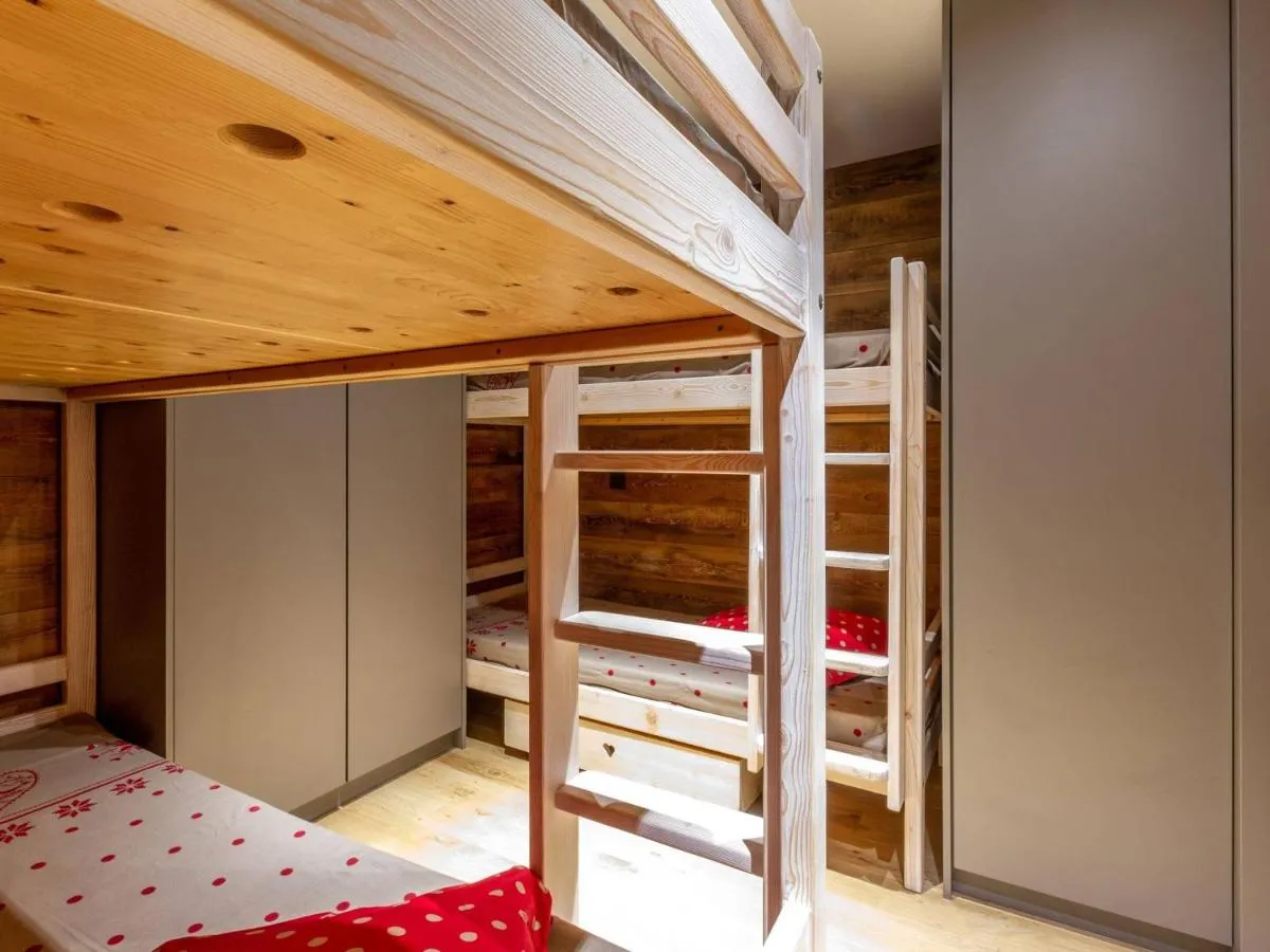 Image 6 of Appartement skis aux pieds avec WiFi, 5 personnes – FR-1-356-518