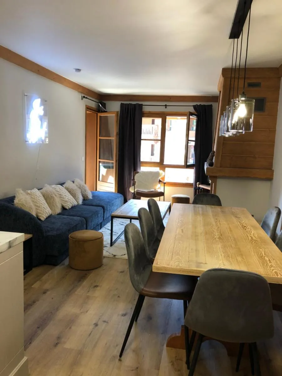 Image 1 of Chalet Alouette, 3 bed, Arc 1950