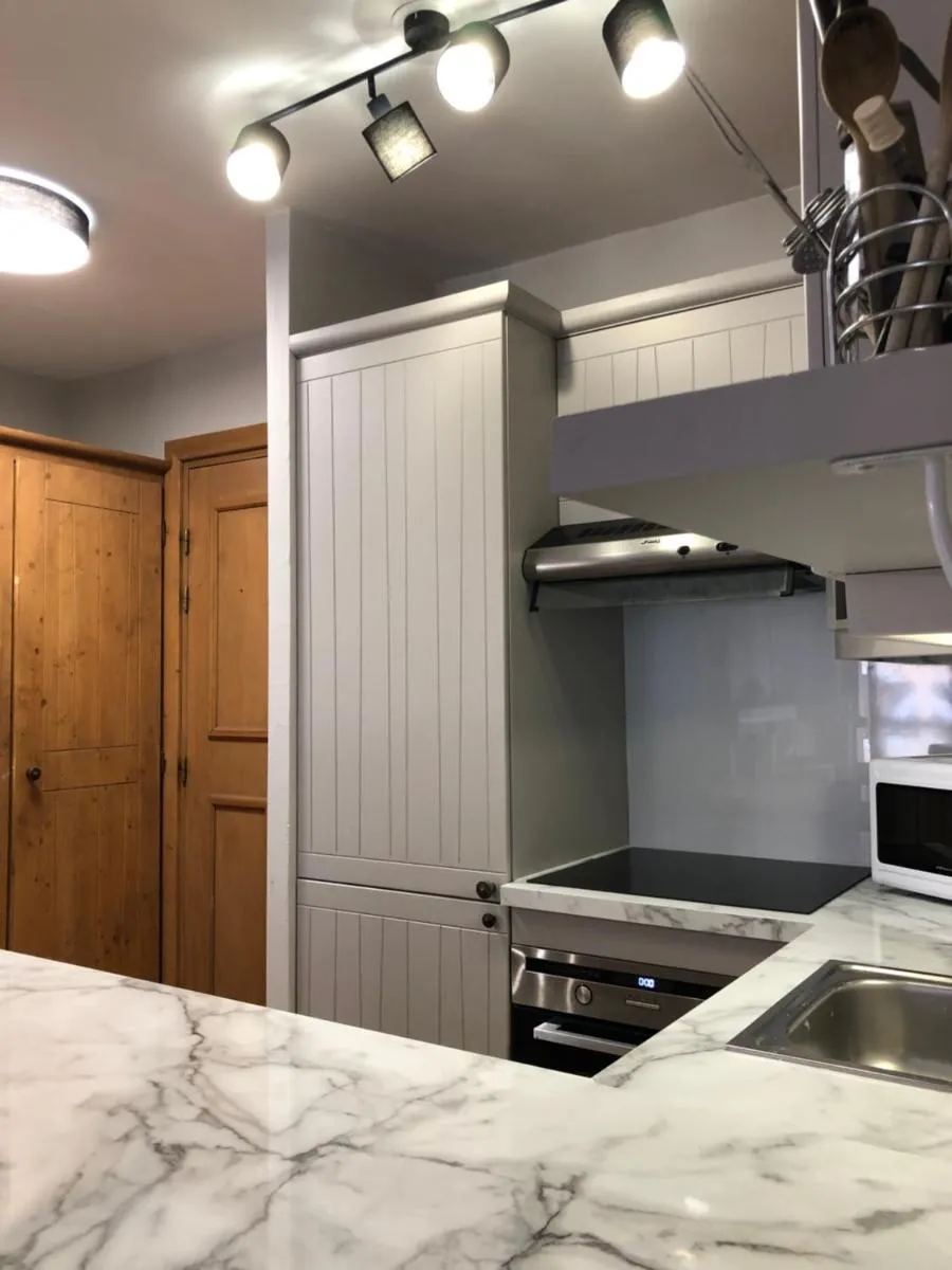 Image 6 of Chalet Alouette, 3 bed, Arc 1950