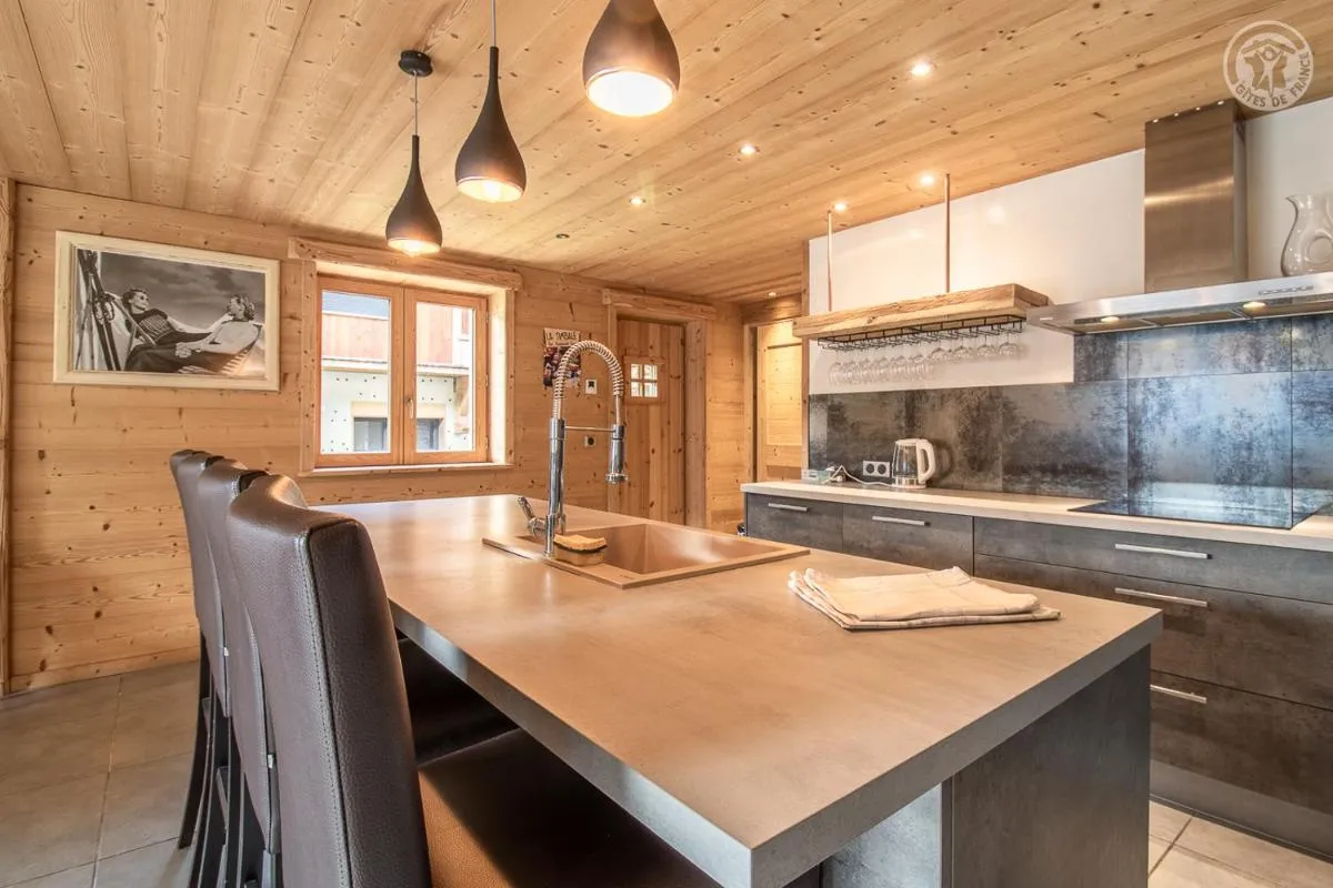 Image 4 of Chalet Alpin Luxe, Jacuzzi, Vue