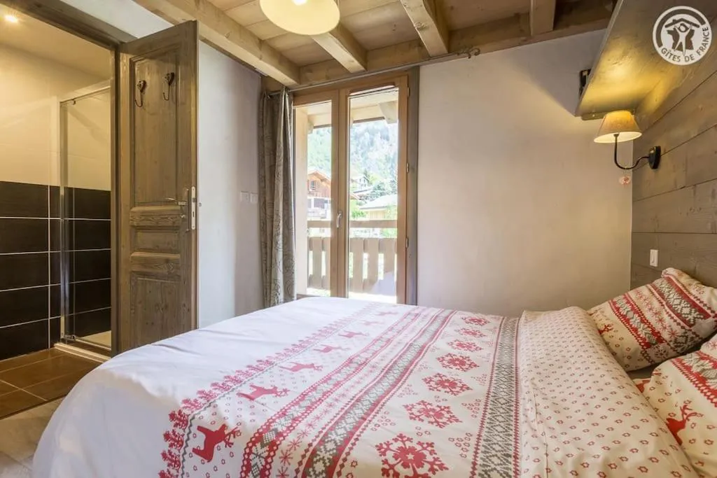 Image 1 of Chalet Bio Corti 6p. 3 ch proche pistes/commerces