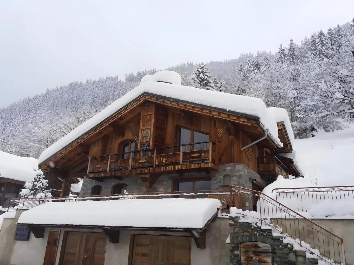 Image 2 of Chalet Bordon