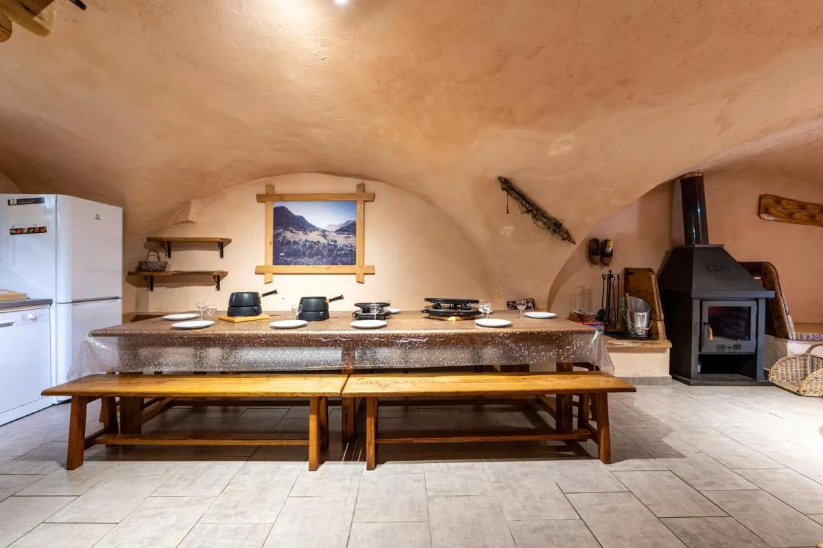 Image 1 of Chalet De Charme à la Montagne