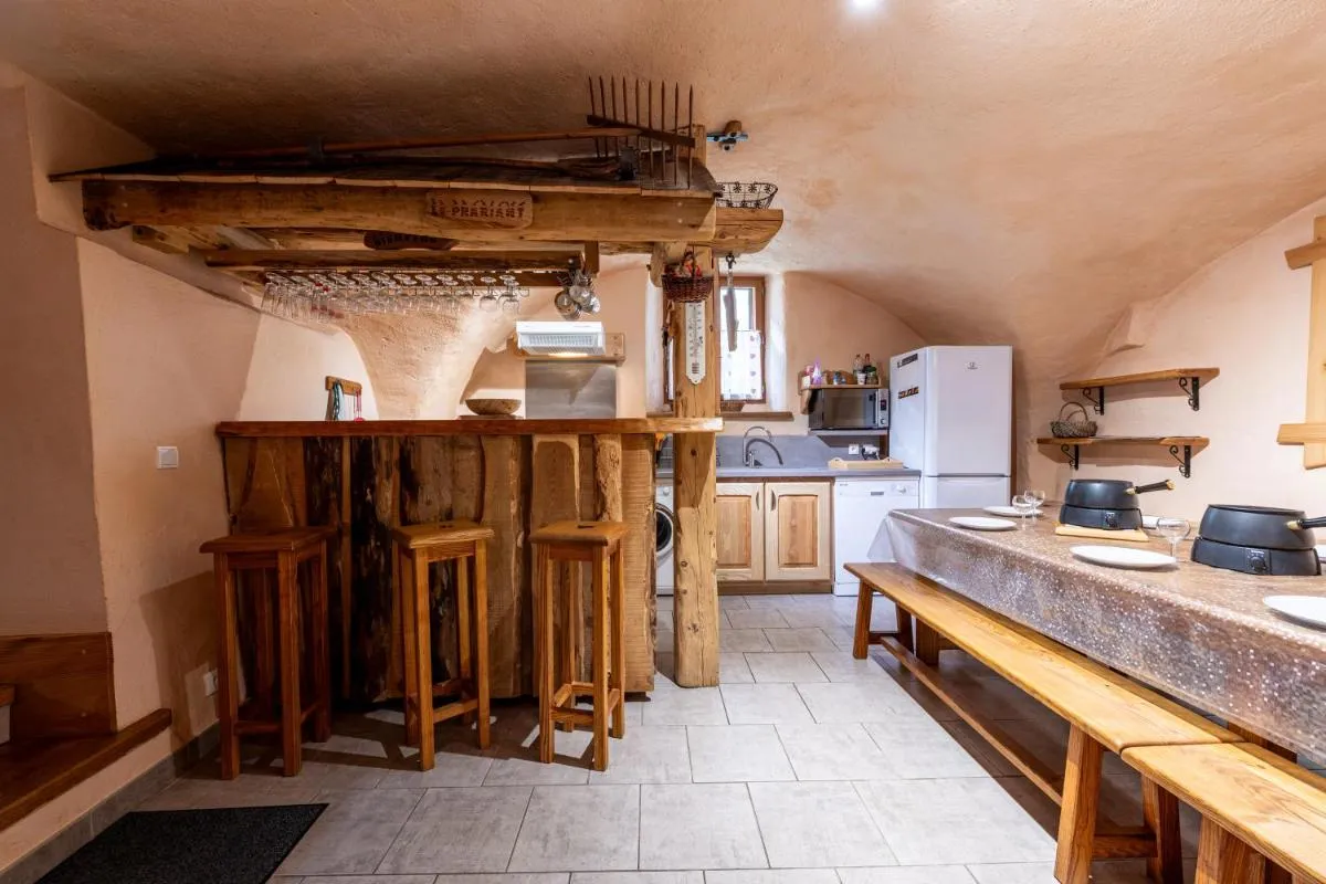 Image 3 of Chalet De Charme à la Montagne