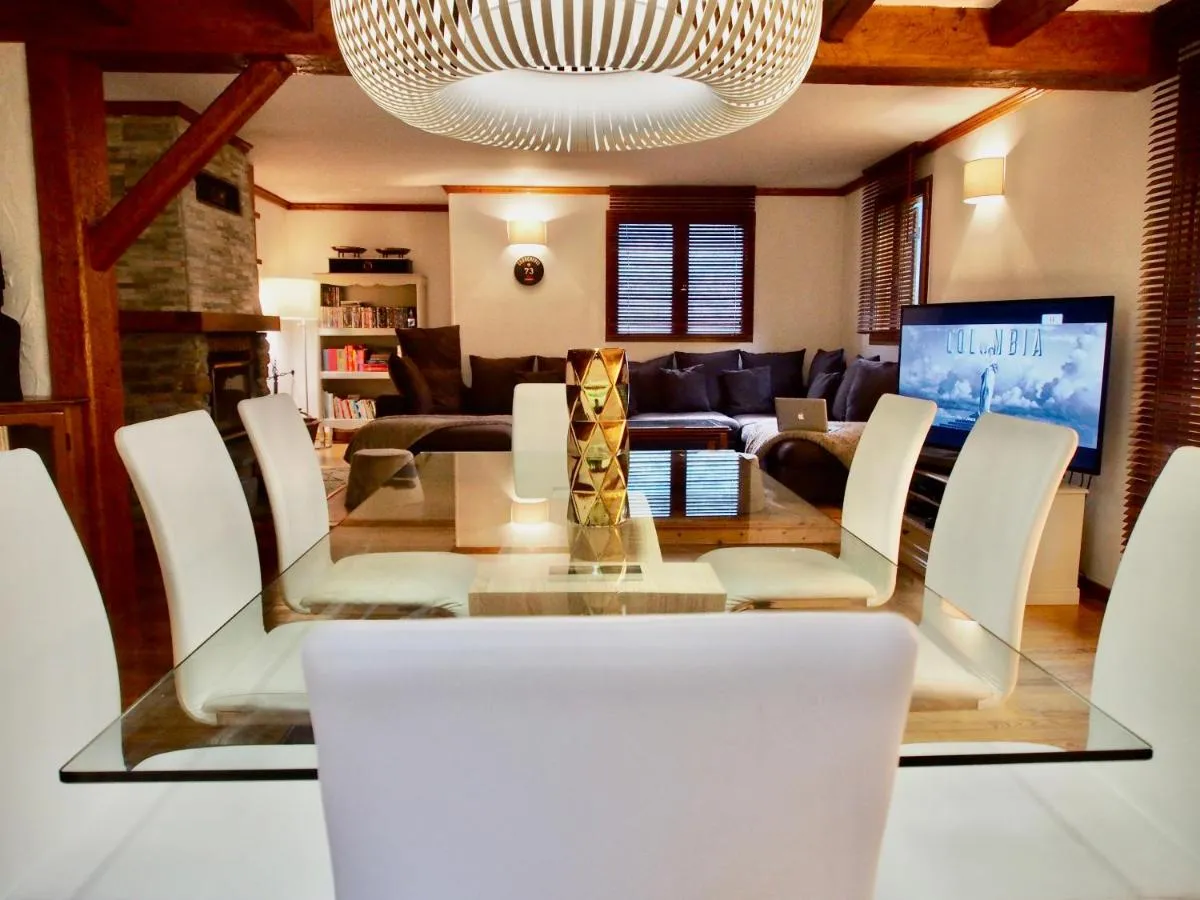 Image 1 of Chalet Greystone