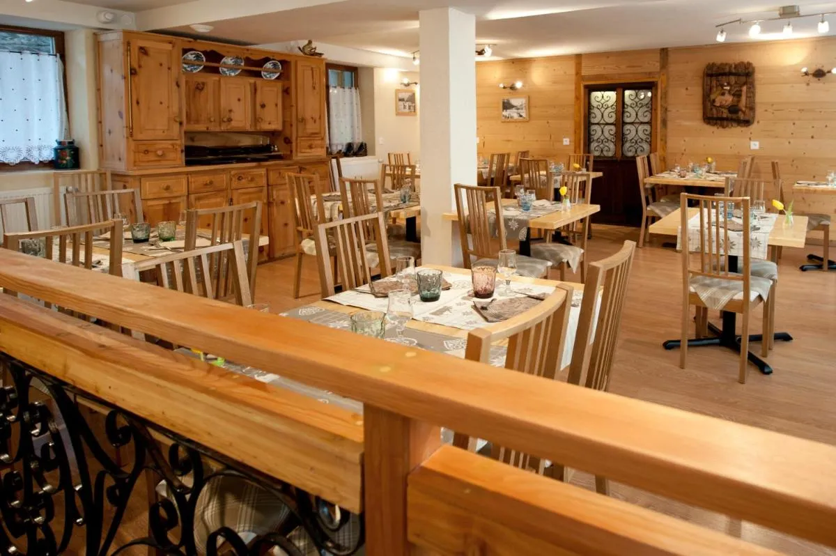 Image 6 of Chalet Hotel La Tarine