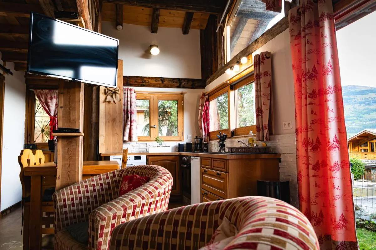Image 5 of Chalet La Plagne jacuzzi vue top