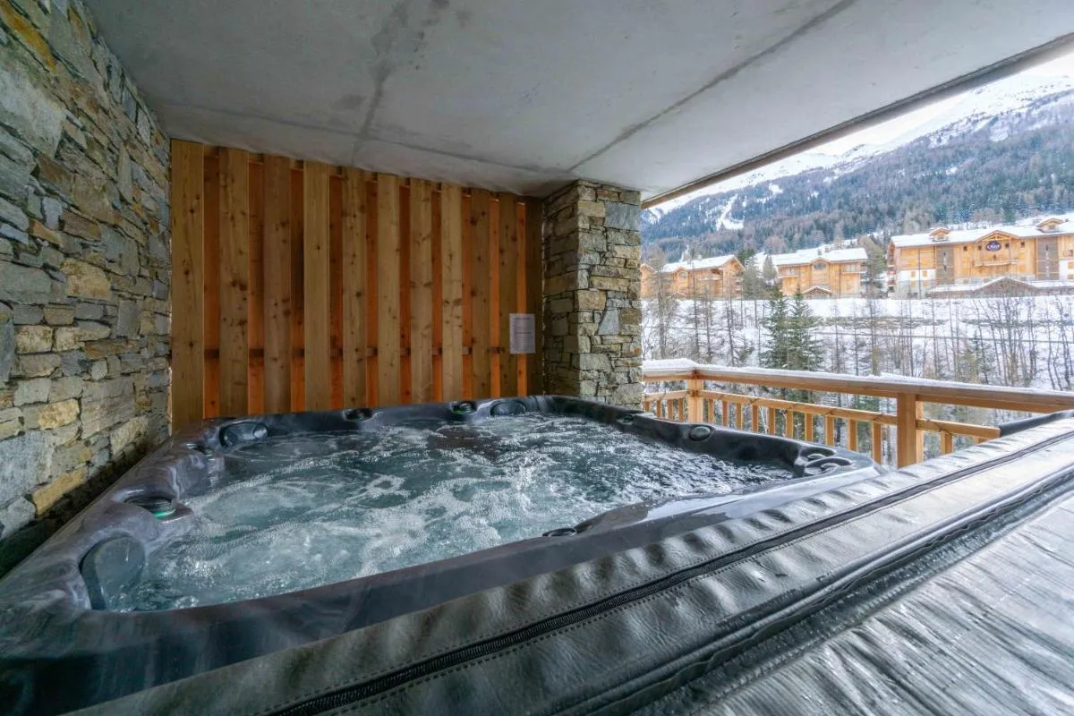 Image 1 of Chalet L’arcelle, Spa privée