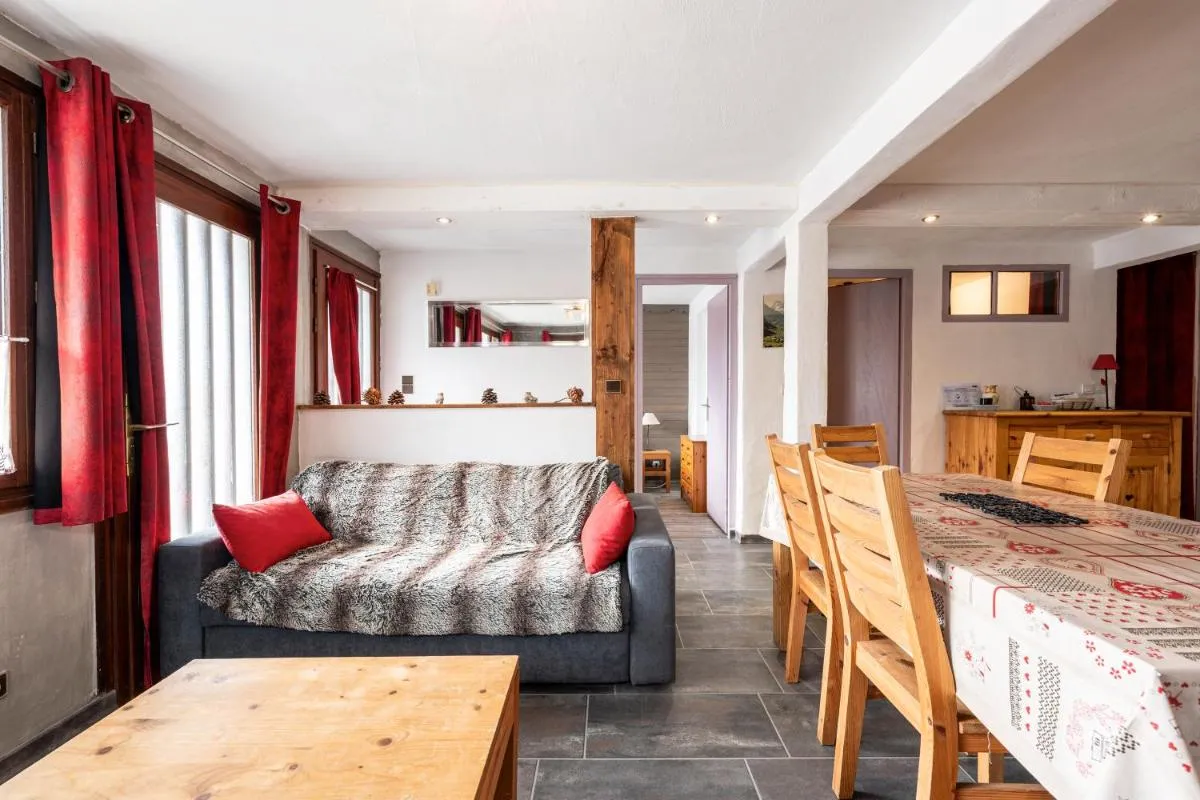 Image 3 of Chalet Le Chamois