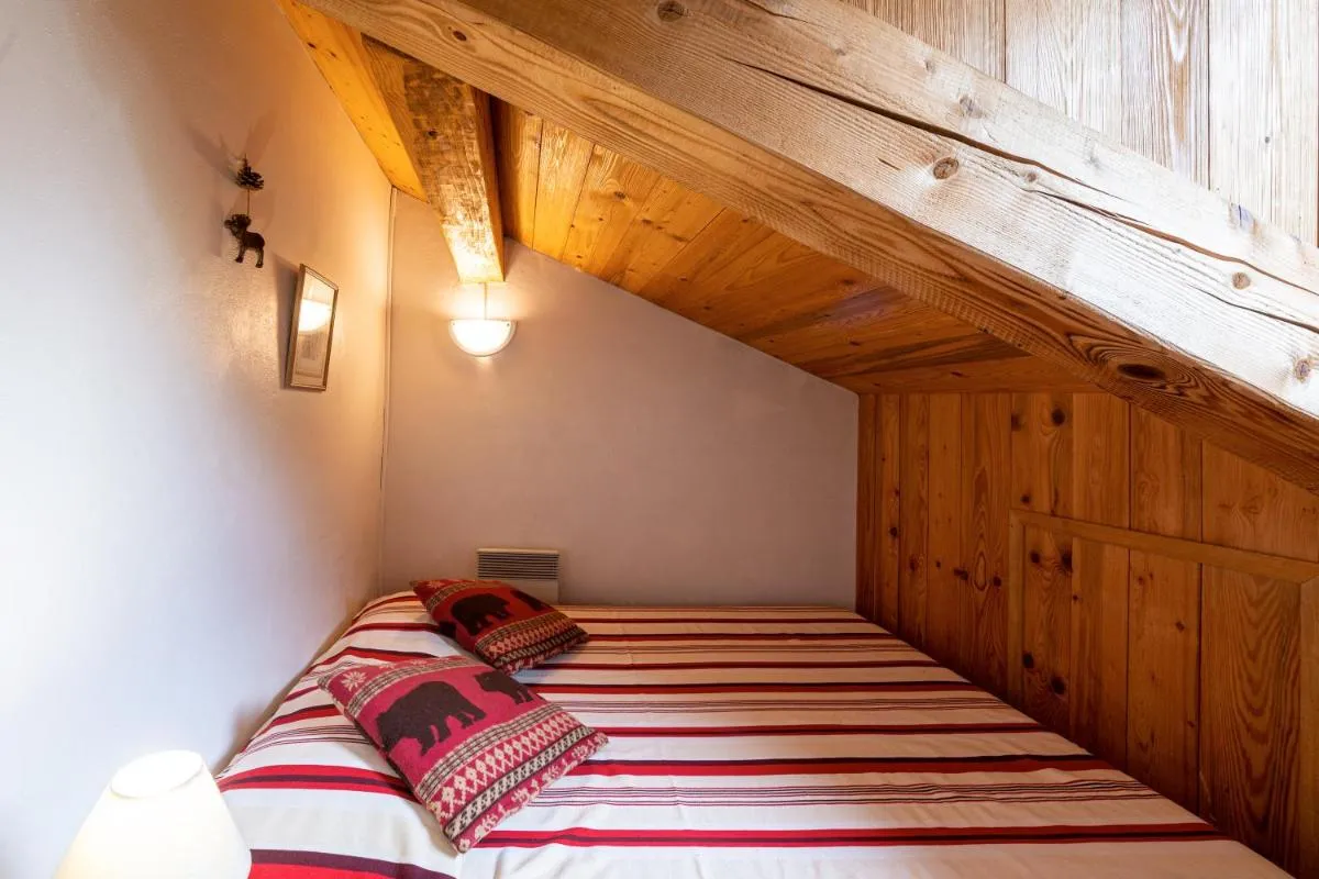 Image 2 of Chalet Le Choucas N°3