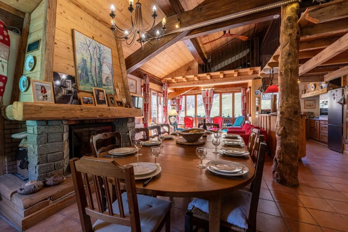 Image 2 of Chalet Le Genepi