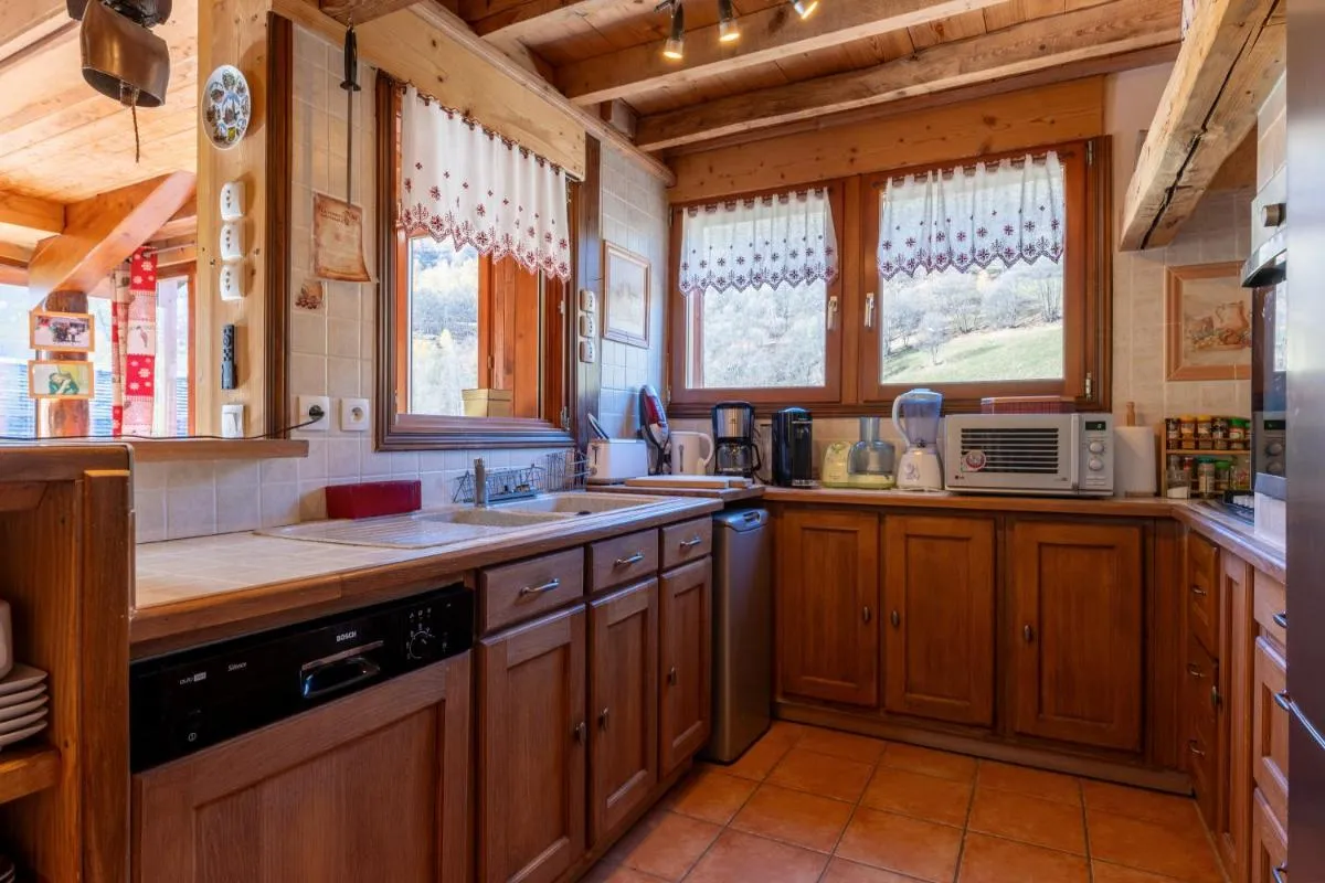 Image 5 of Chalet Le Genepi