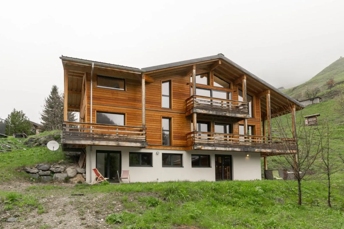 Image 1 of Chalet Olbios