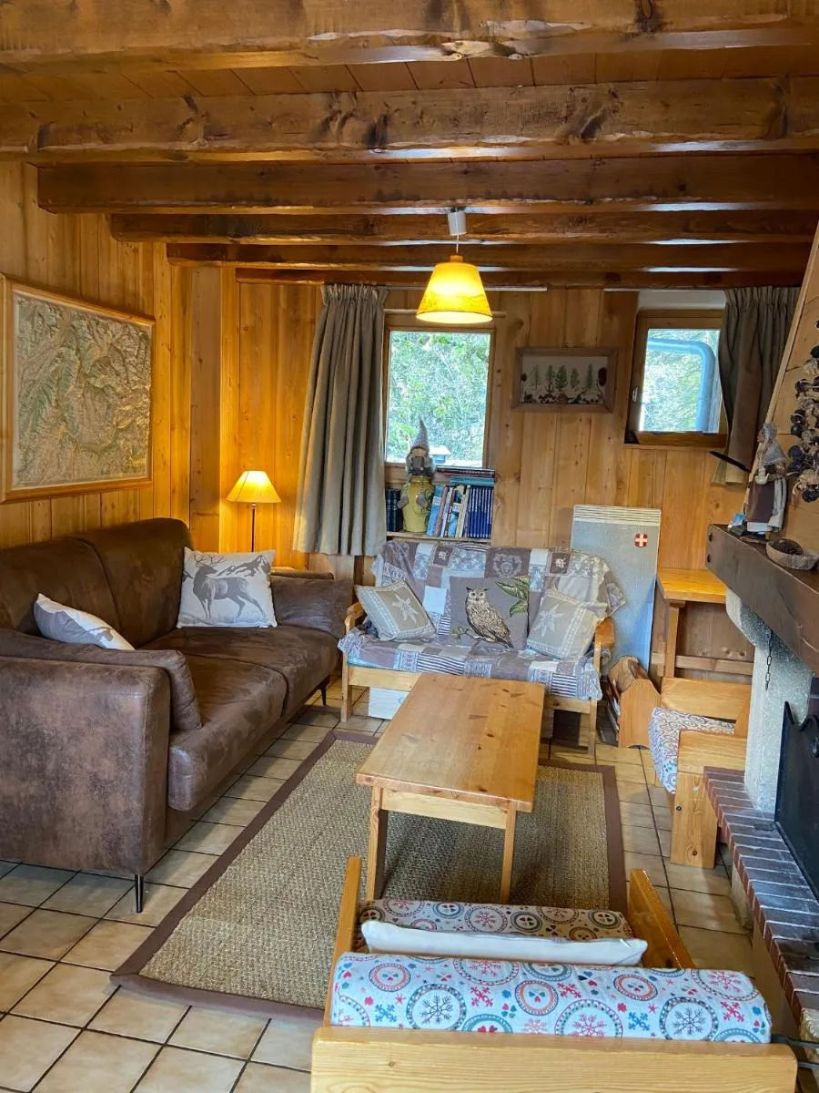 Image 3 of Chalet chaleureux a Champagny en Vanoise avec jacuzzi