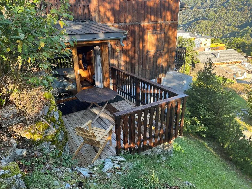 Image of Chalet chaleureux à Courchevel avec vue sur la montagne