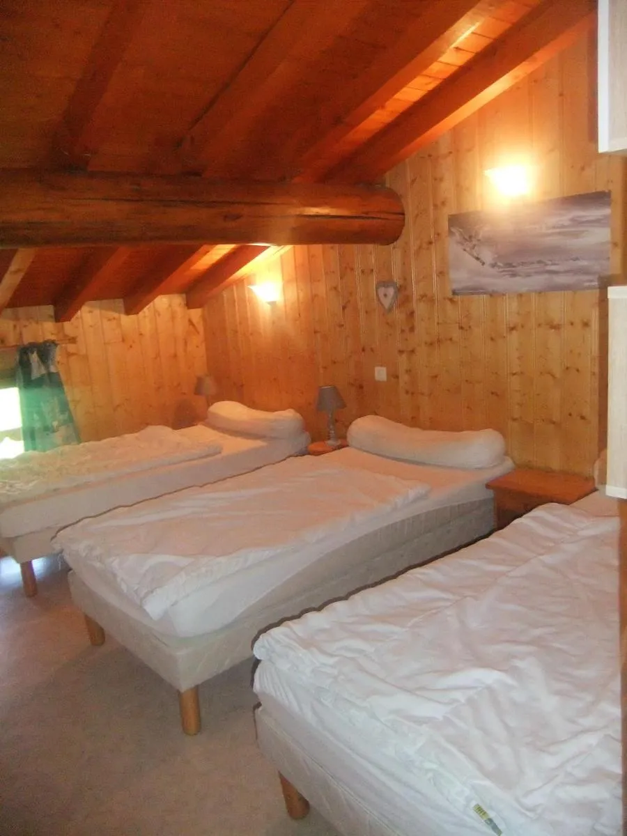 Image 3 of Chalet les Gentianes