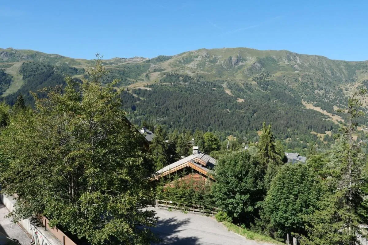 Image 6 of Chandonnelles 8