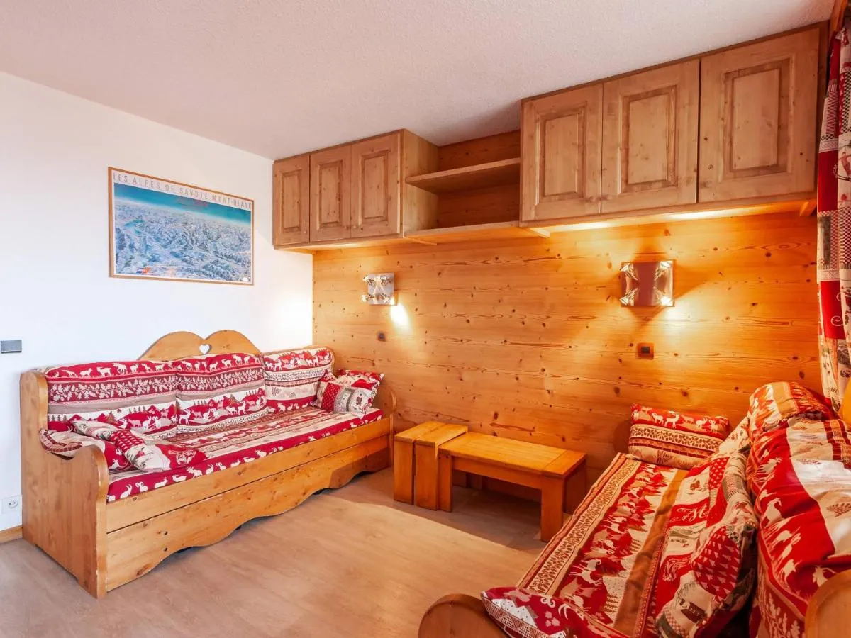 Image 2 of Charmant 2 pièces avec terrasse et cuisine neuve au cœur de Méribel, accès direct aux pistes – FR-1-355-144