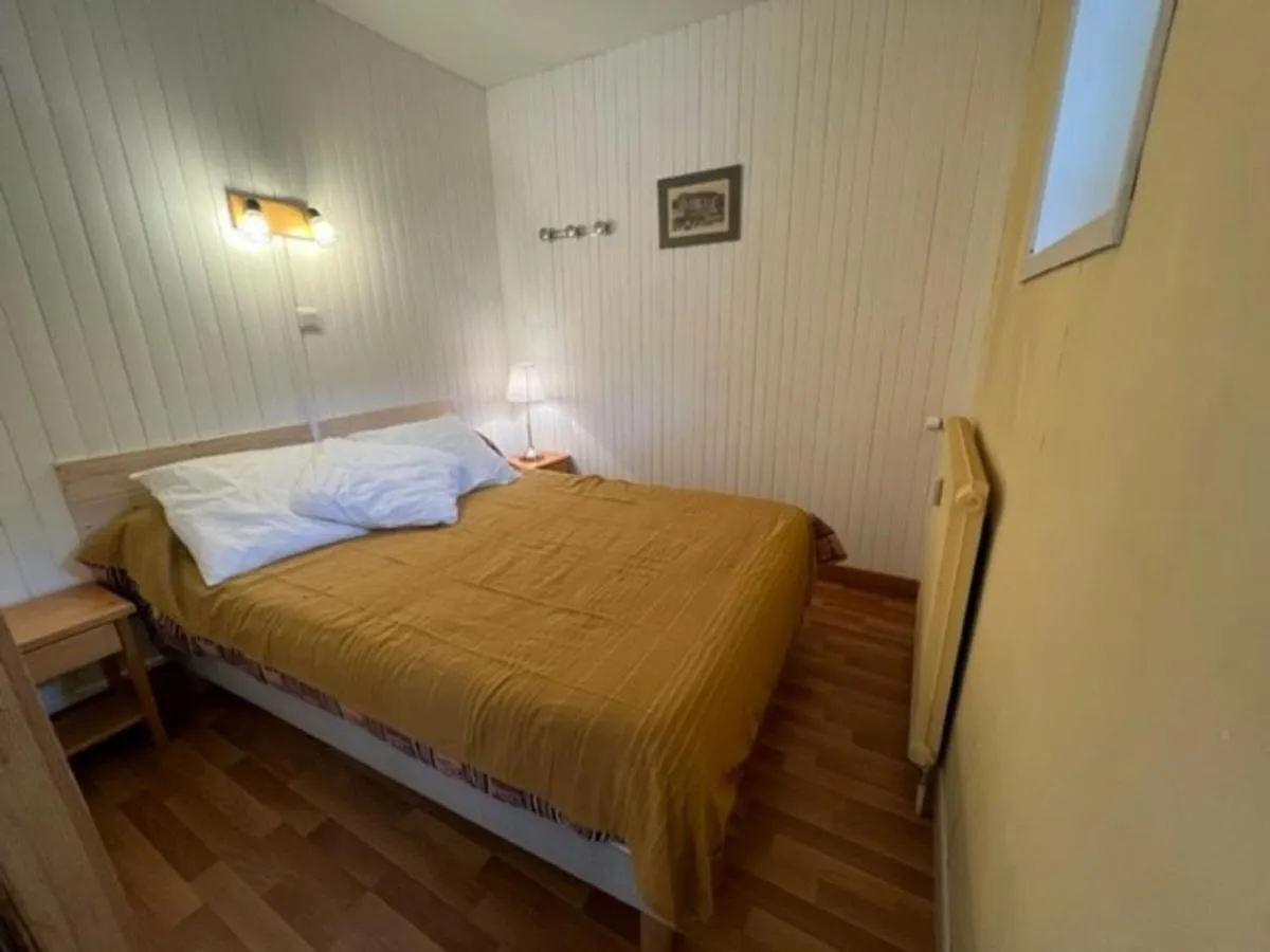 Image 2 of Charmant T2 au Centre de Brides-les-Bains avec Balcon, Parking et WIFI – FR-1-512-194