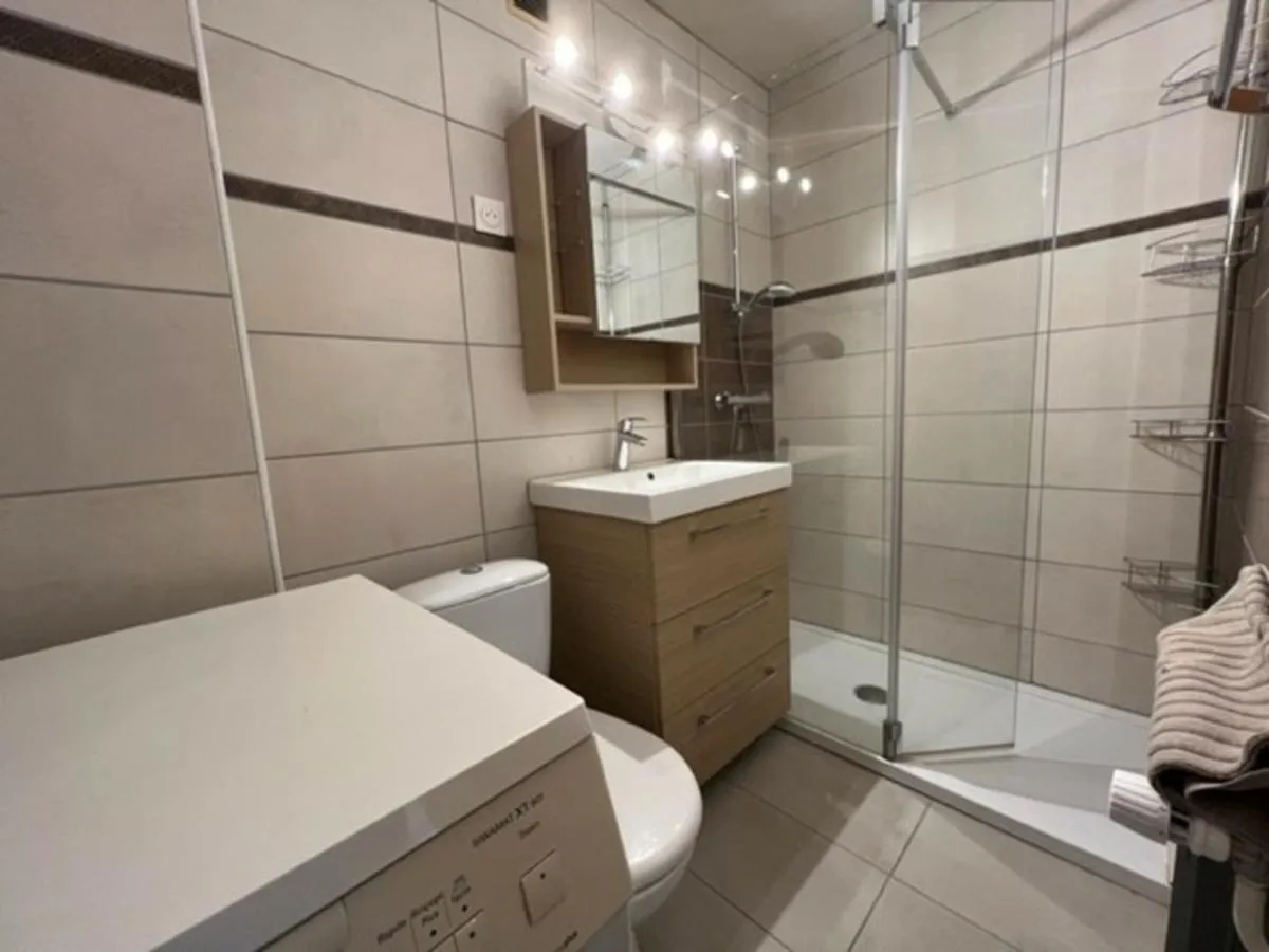 Image 4 of Charmant T2 au Centre de Brides-les-Bains avec Balcon, Parking et WIFI – FR-1-512-194