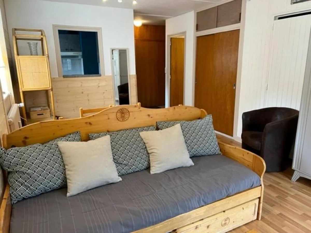 Image 5 of Charmant T2 au Centre de Brides-les-Bains avec Balcon, Parking et WIFI – FR-1-512-194