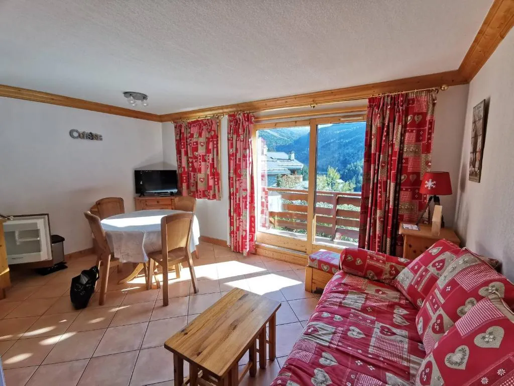 Image of Charmant appartement 2 chambres à Méribel, proche pistes et commerces – FR-1-355-139