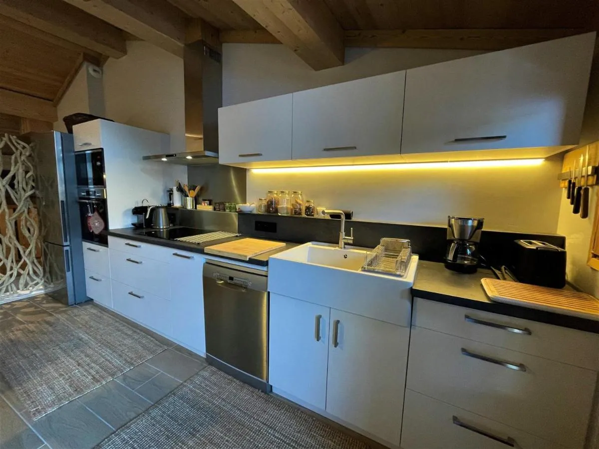 Image 4 of Charmante maison de village rénovée 4 pièces, 3 niveaux, 80m², 6 pers, à St Marcel, proche pistes ski. – FR-1-452-381