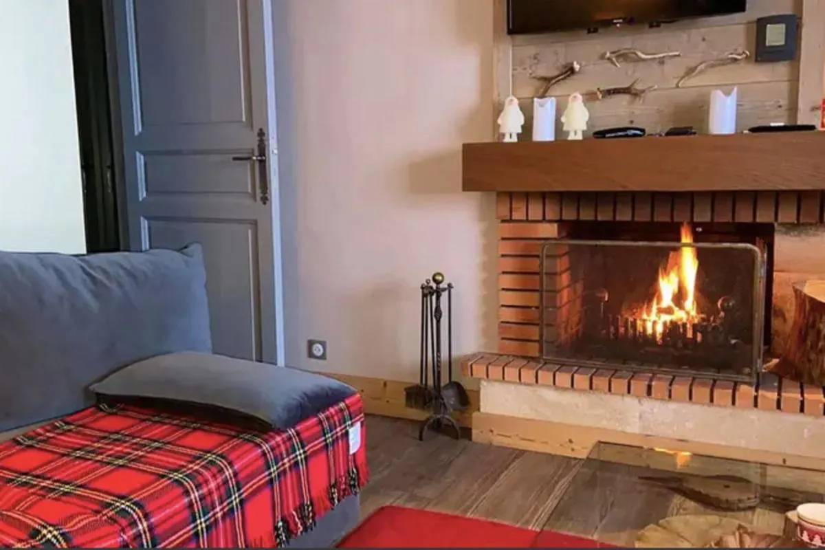 Image 1 of Cosy and spacious family nest with superb view