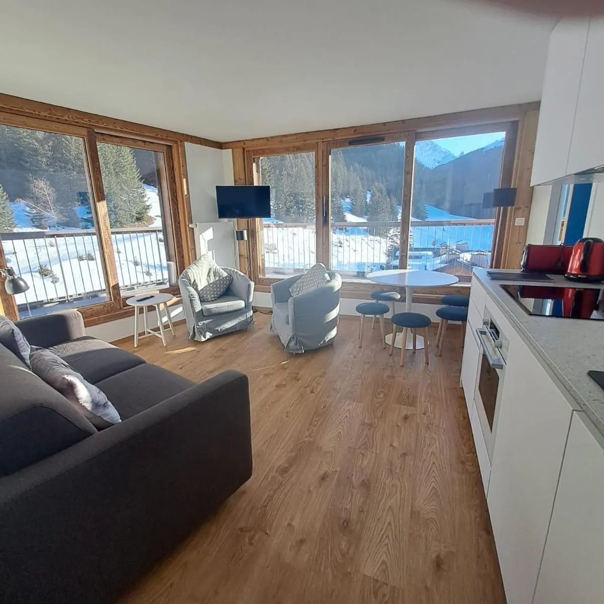 Image 5 of Croix-Des-Verdon Full renovated – Ski in and out – Courchevel 1650 with covered parking
