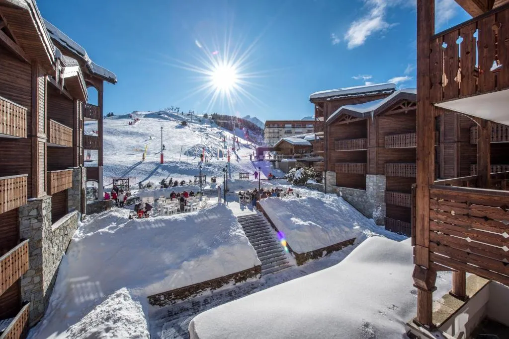 Image of Fahrenheit Seven Courchevel