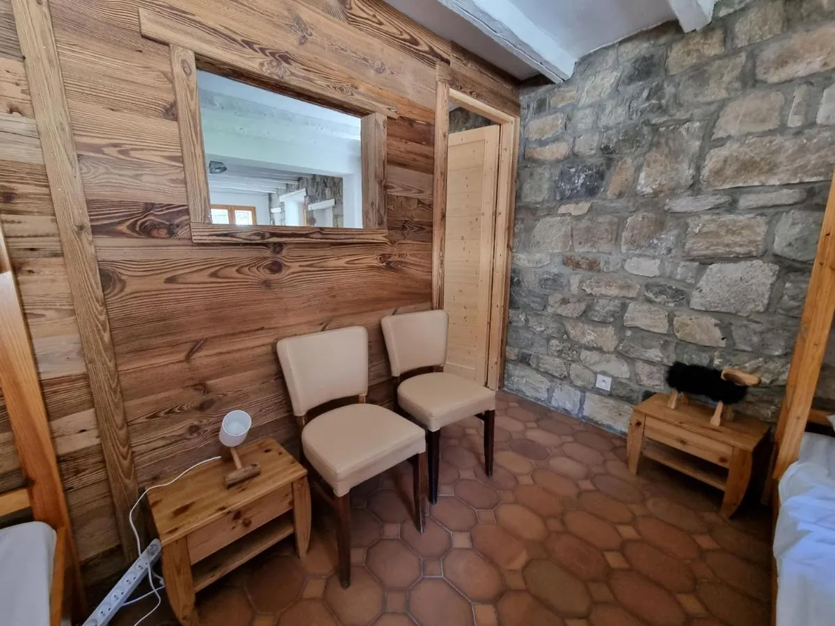 Image 5 of GRANDE CASSE
