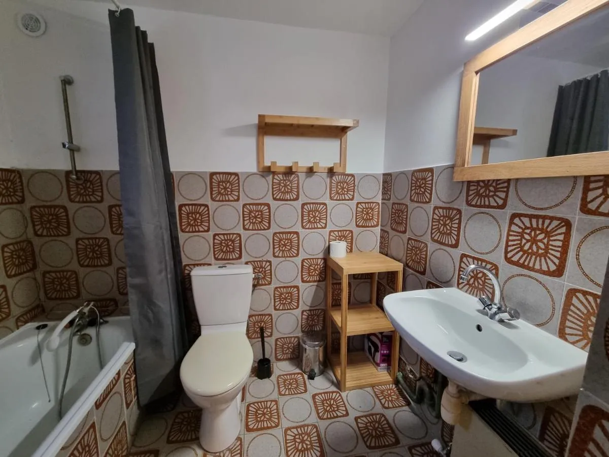 Image 6 of GRANDE CASSE